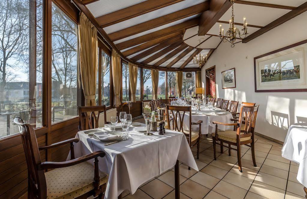 Hotel Restaurant De Roosterhoeve Roosteren Exterior photo